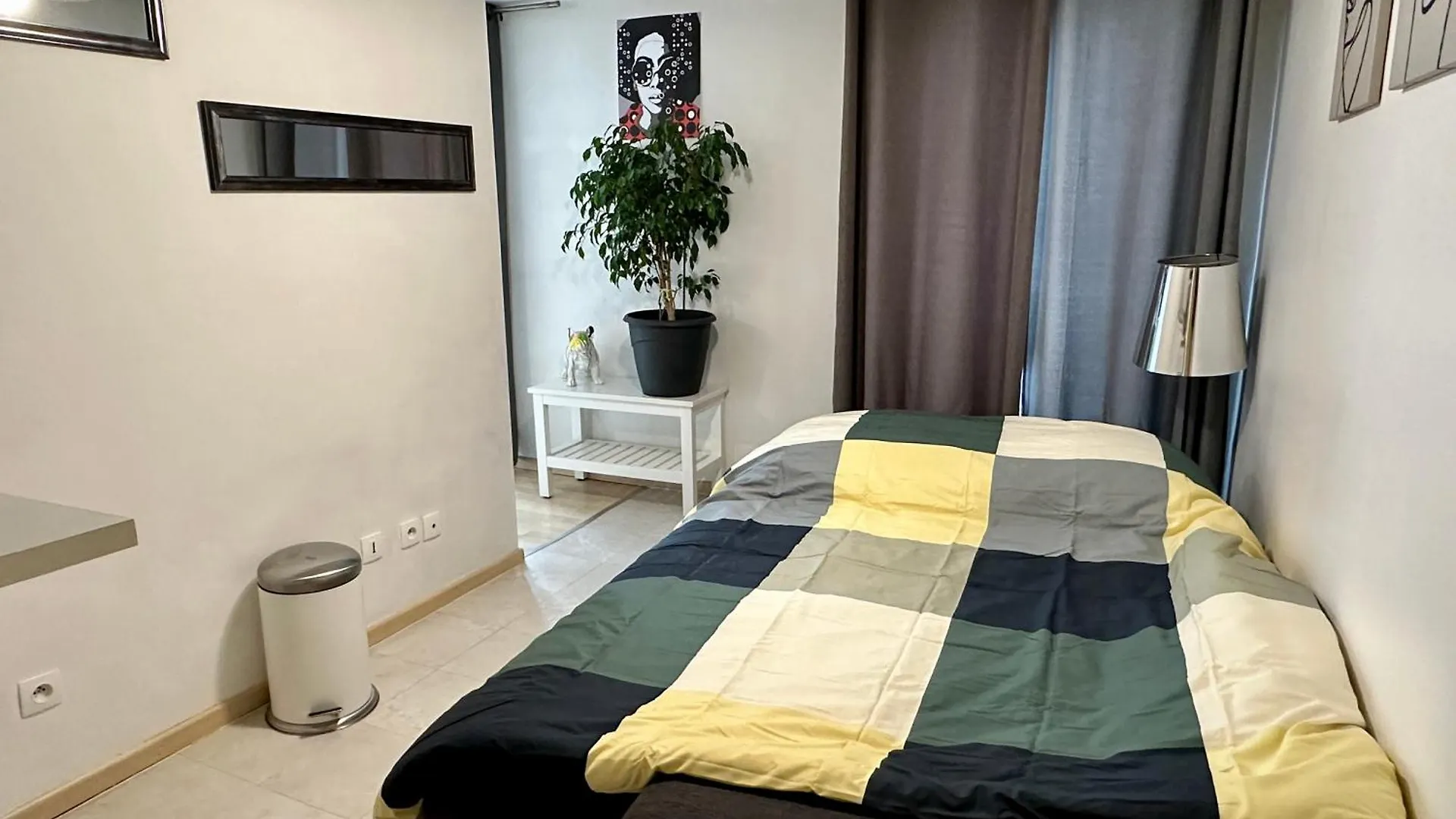 Apartment Chic Apt In Central Paris Ecouffes In Marais France